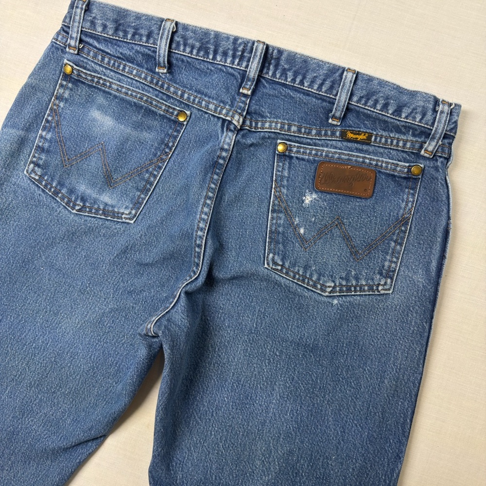 Wrangler Denim Jeans Men's Size 36x32 Regular Fit Med Wash Western 47MWZPW - Picture 11 of 12